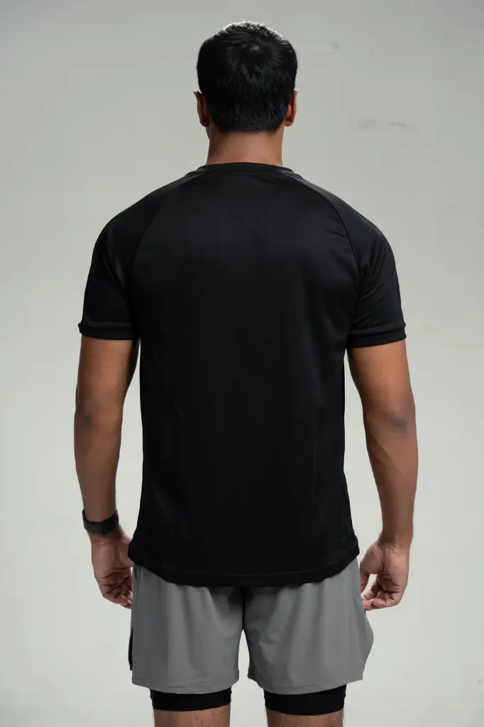 Band Collar T-shirt_02.webp