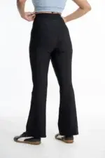 Flared-Leggings_black_03-150x225.webp